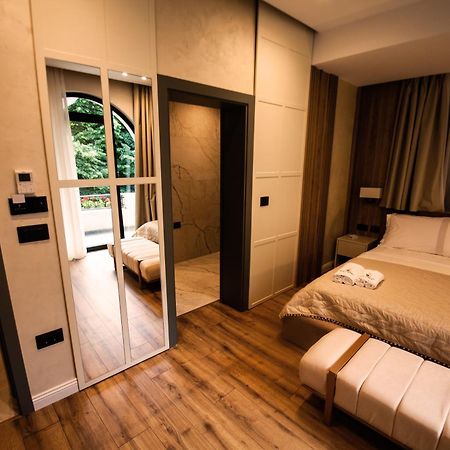Vila Koja Boutique Hotel ティラナ エクステリア 写真