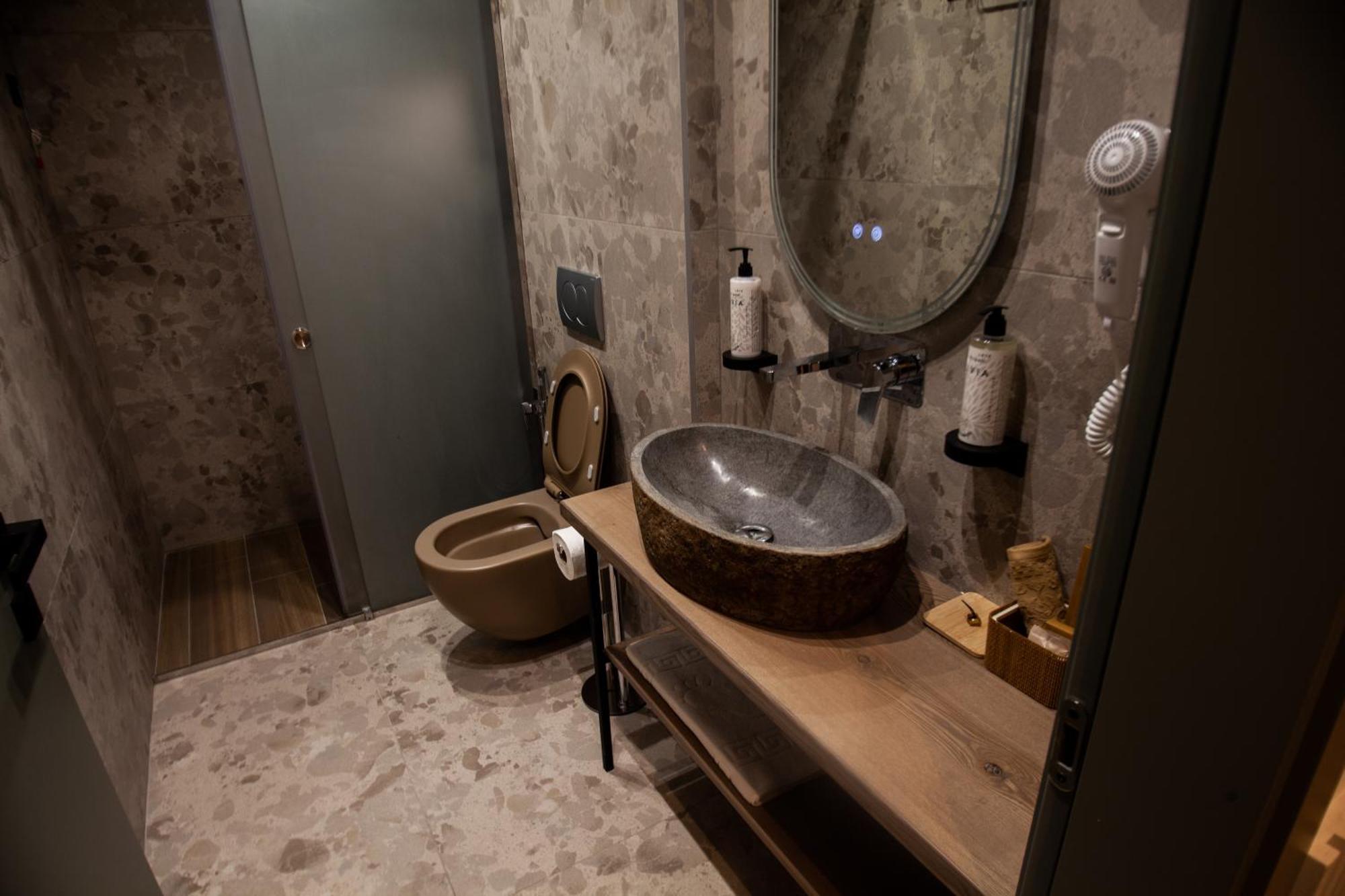 Vila Koja Boutique Hotel ティラナ エクステリア 写真