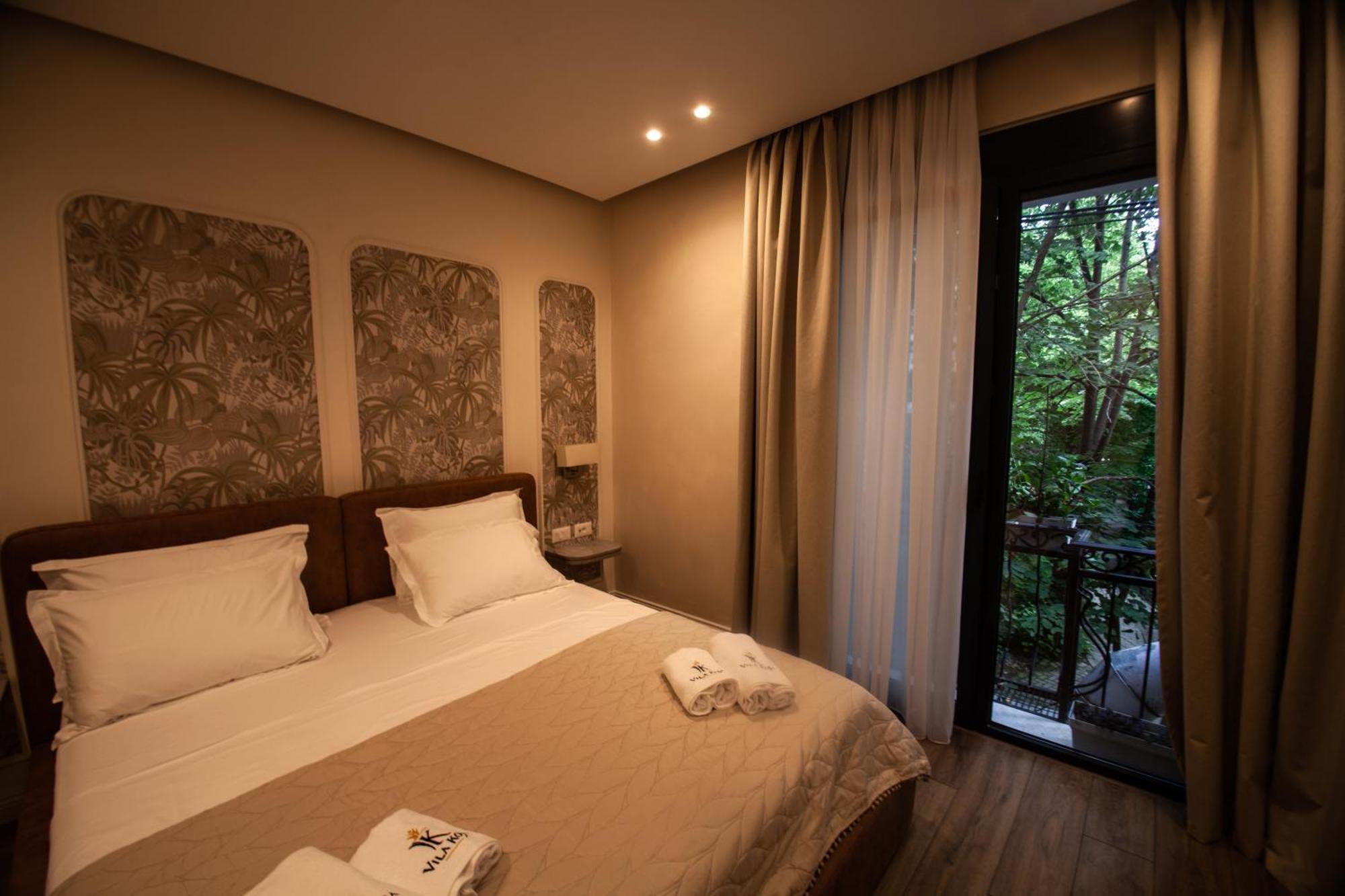 Vila Koja Boutique Hotel ティラナ エクステリア 写真