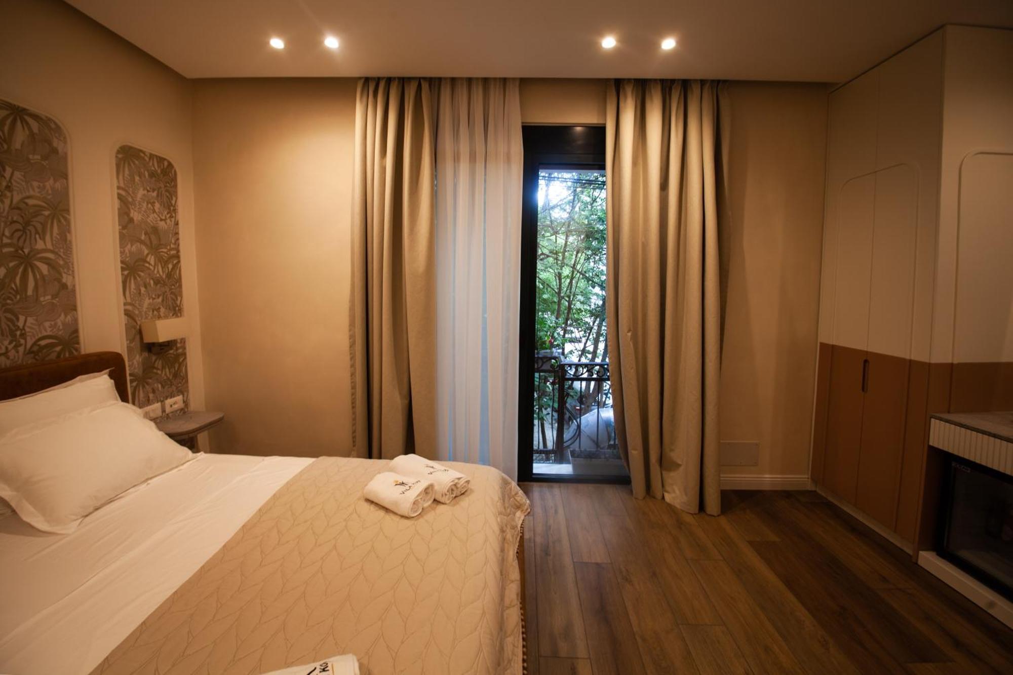 Vila Koja Boutique Hotel ティラナ エクステリア 写真