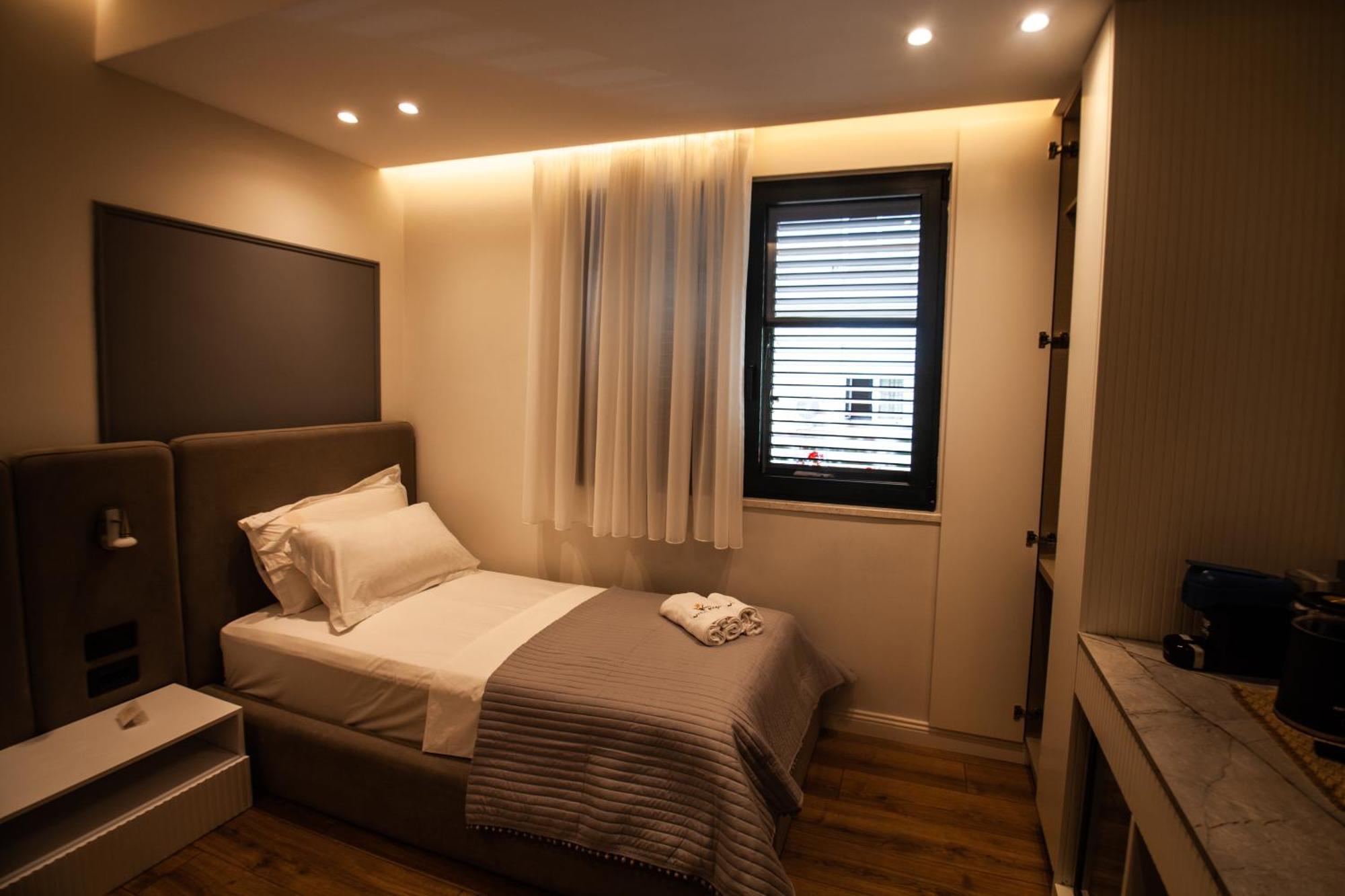 Vila Koja Boutique Hotel ティラナ エクステリア 写真