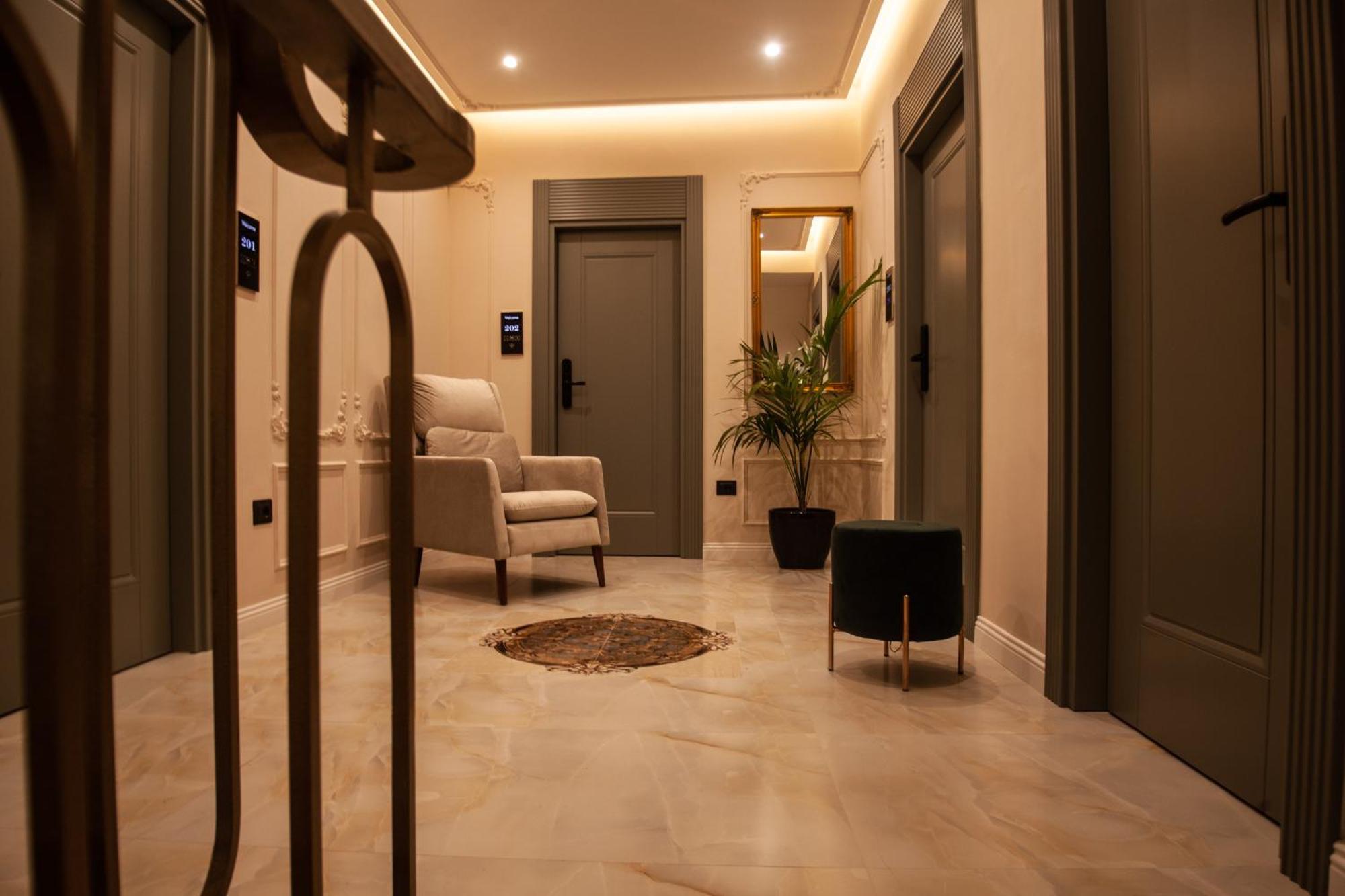 Vila Koja Boutique Hotel ティラナ エクステリア 写真